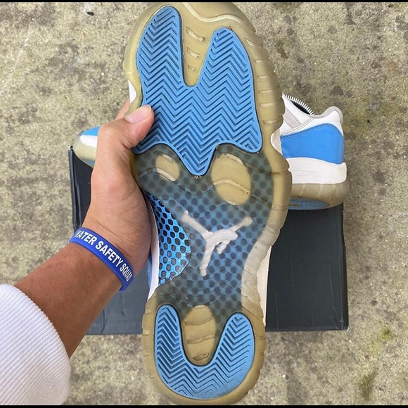 Jordan 11 low - Picture 4 of 4